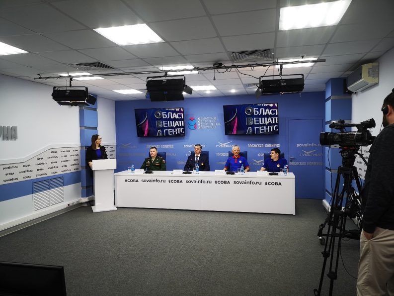 gallery_64353a893fb9e