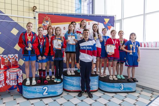 gallery_647f196a44303