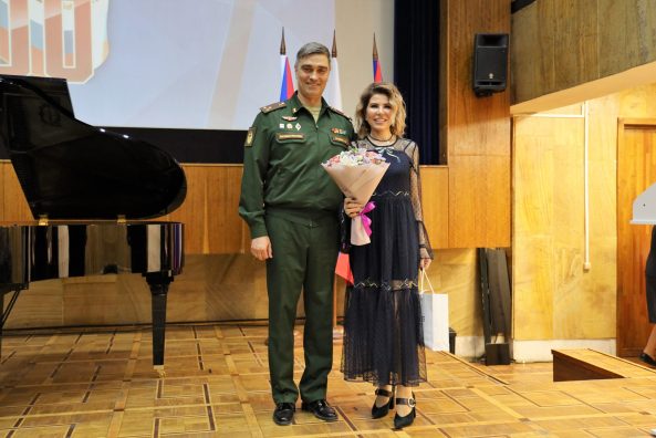 gallery_6493116c71925