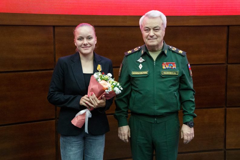 gallery_649d732bd4c93