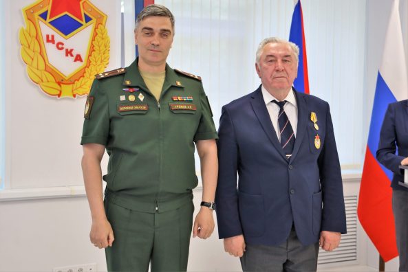 gallery_64a53e432858c