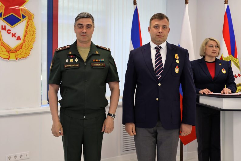 gallery_64a53e52cc242