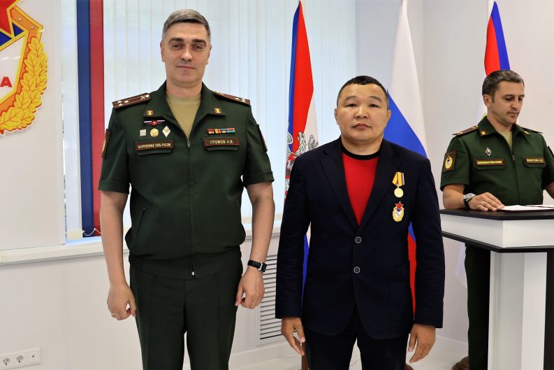 gallery_64a53ec738af2