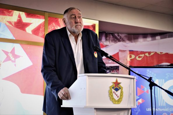 gallery_64b56381b690f