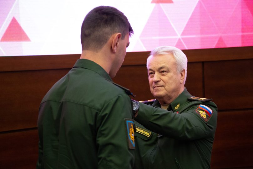 gallery_651c4423761e9