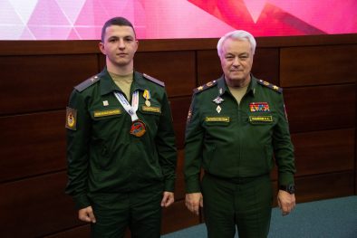 gallery_651c44bb1ec6e