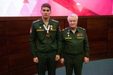 gallery_651c44bb1eee8