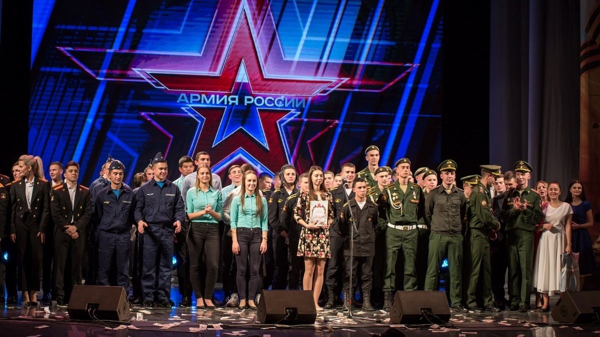 В Самаре разыграли путевку в финал кубка КВН  на призы министра обороны РФ