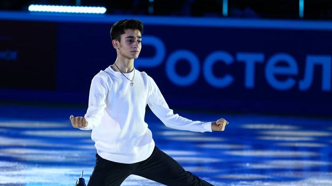 «Мне только 16 лет вся карьера впереди»: Армейский фигурист Артур Даниелян восстанавливается после операции