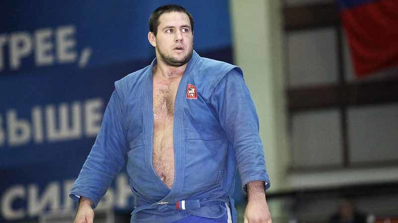 Армеец Максим Ширяев - победитель международного турнира по самбо