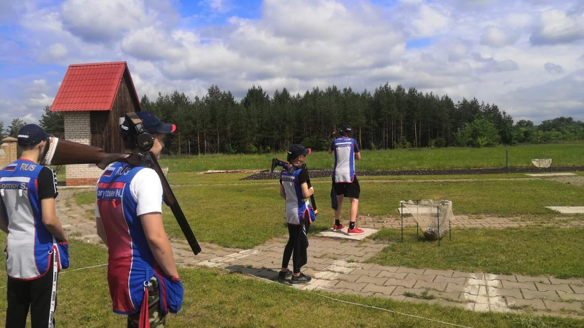 Битые тарелки – к победе. Воспитанники отделения стендовой стрельбы спортшколы ЦСКА/Самара завершили учебно-тренировочные сборы