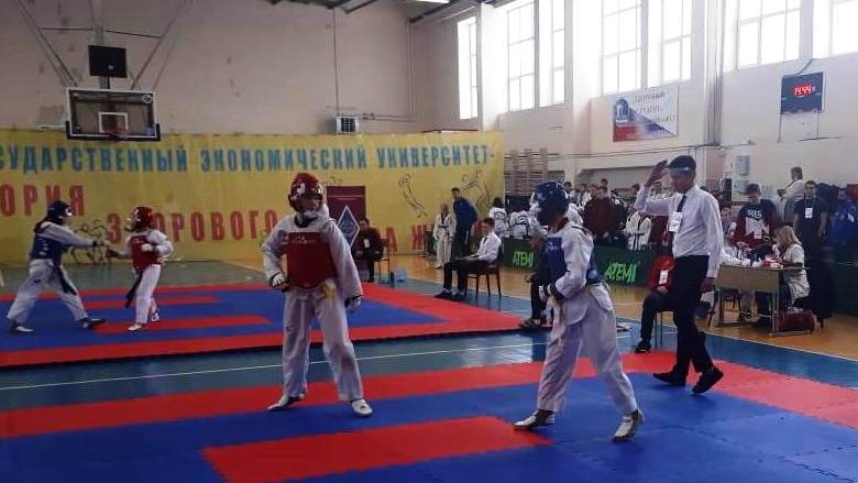 Три «золота» два «серебра» и «бронза»: тхэквондисты спортшколы ЦСКА/Самара успешно выступили на городском турнире