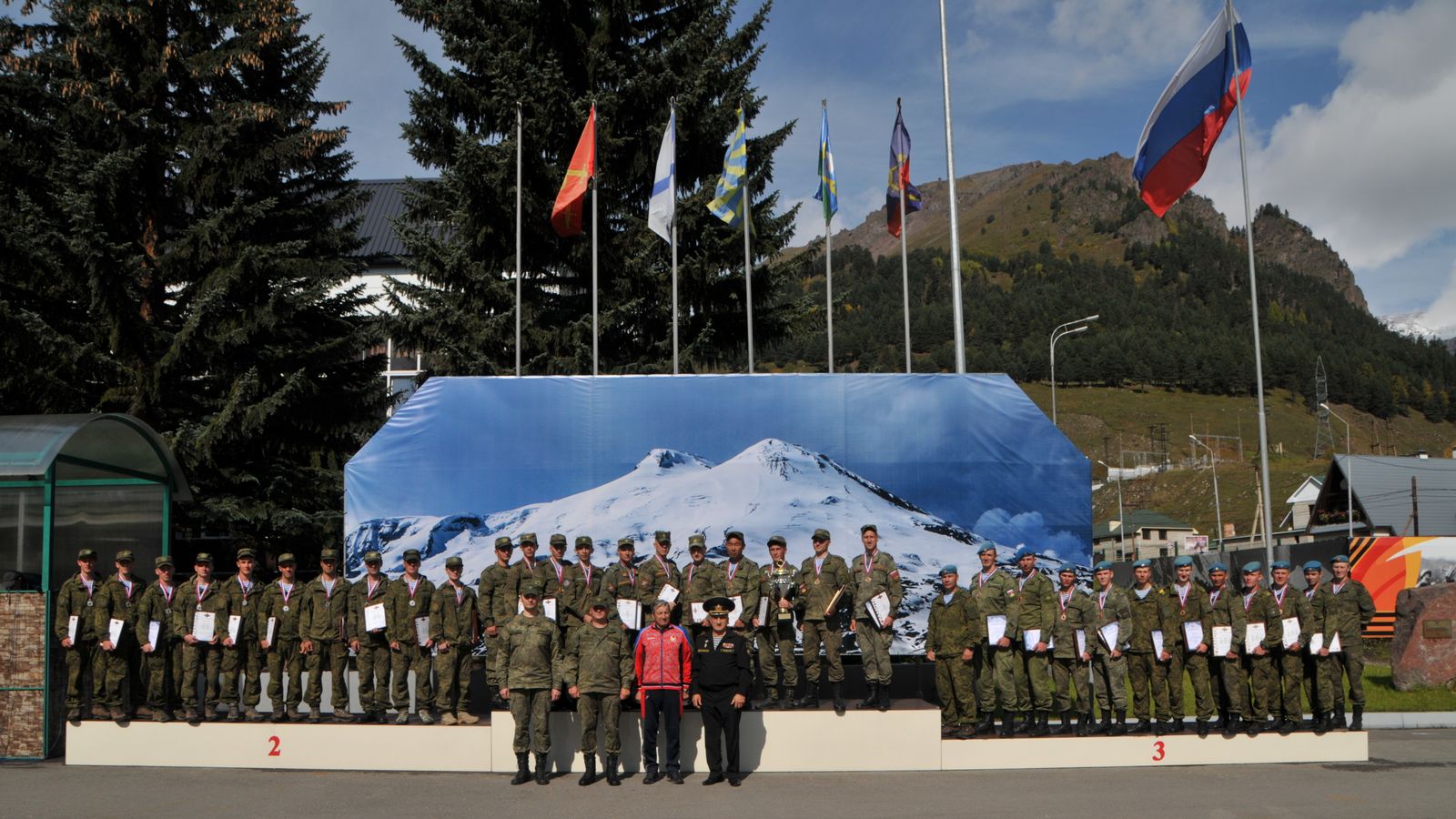 В Терсколе наградили победителей и призеров Кубка ВС РФ по альпинизму «Эльбруссиада»