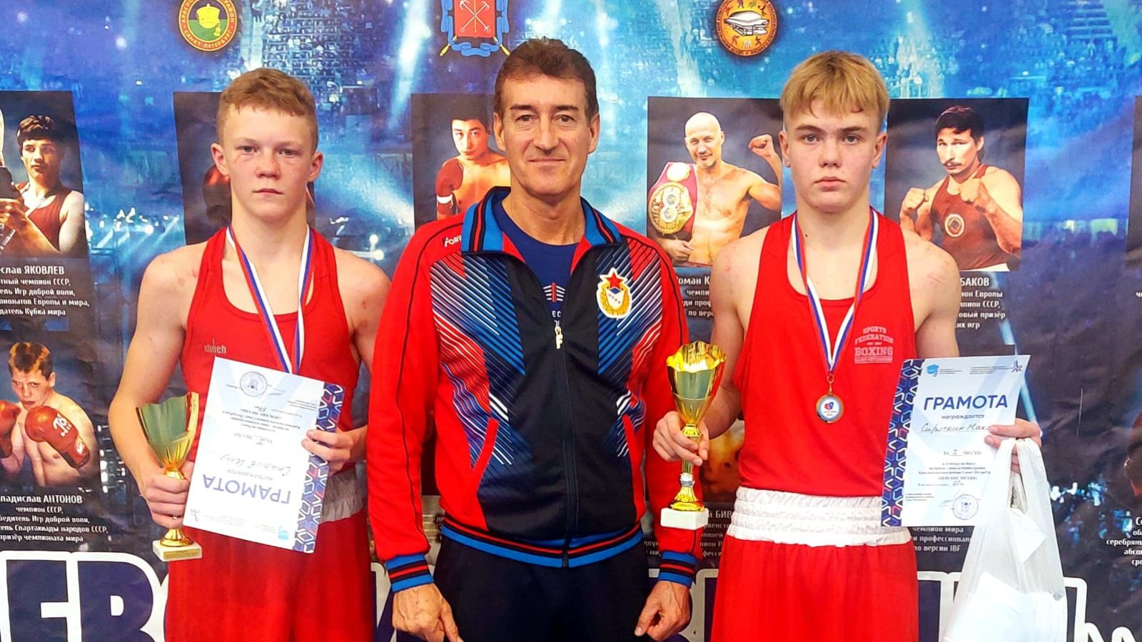 Воспитанники Питерской спортшколы завоевали медали на открытом турнире по боксу