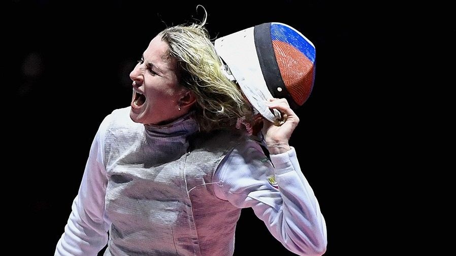 Рапиристка ЦСКА Инна Дериглазова – победительница этапа Гран-при в Анахайме