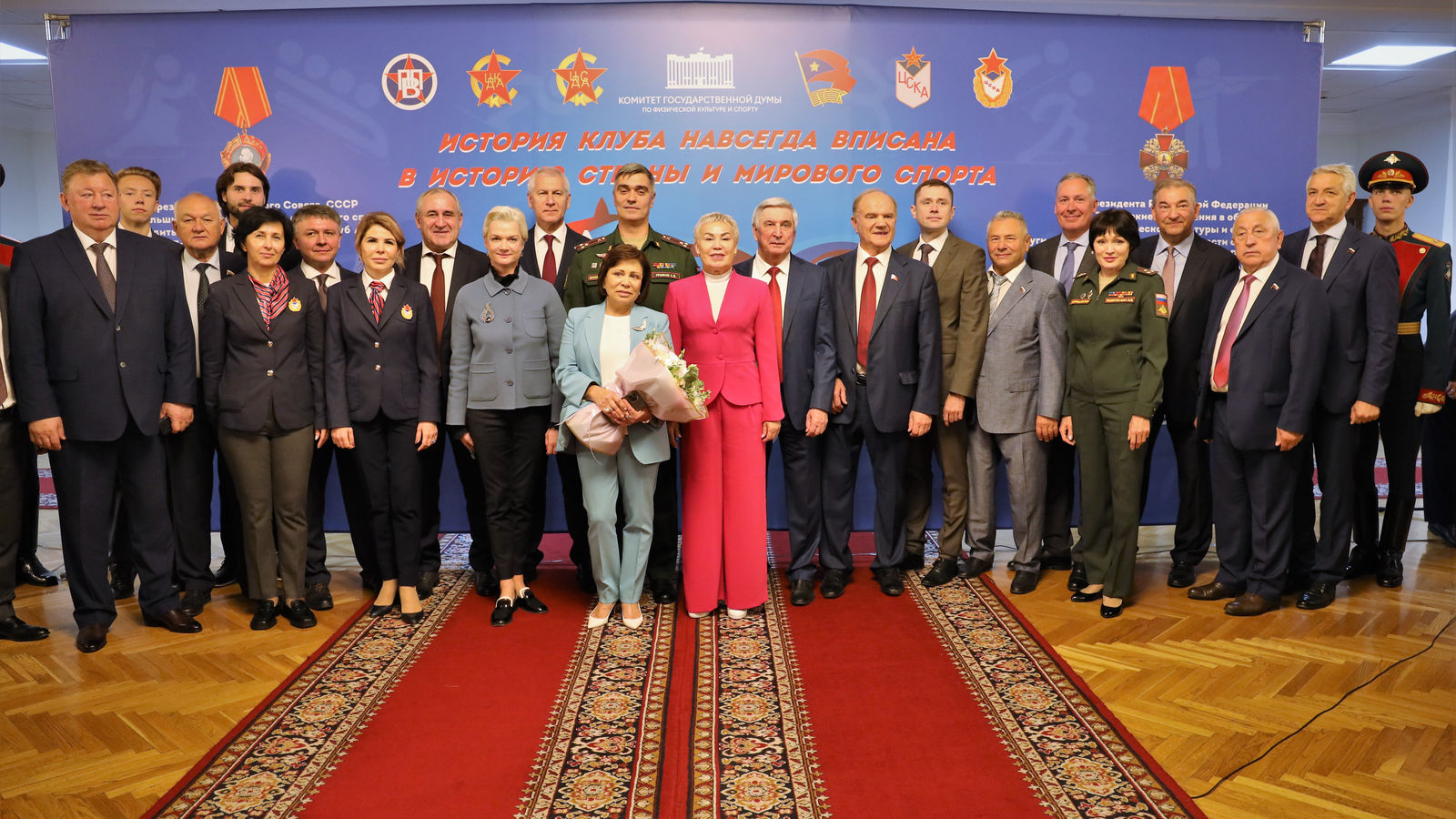 В Государственной Думе состоялось открытие выставки «ЦСКА – 100 лет побед»