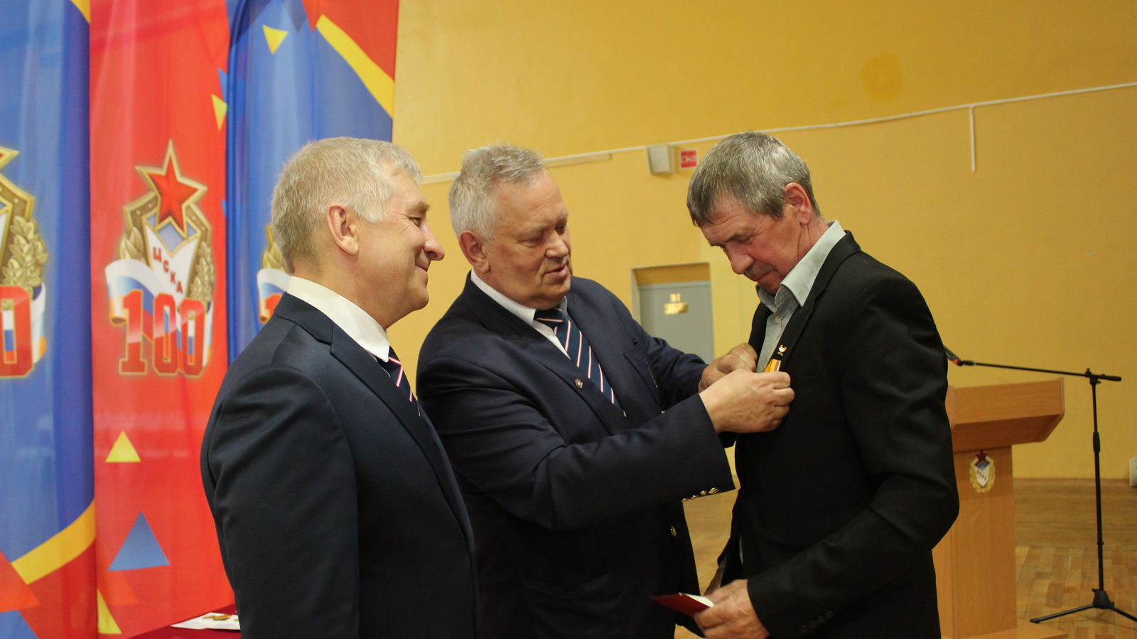 Торжественное вручение медалей «100 лет ЦСКА» в спортивном центре Одинцово