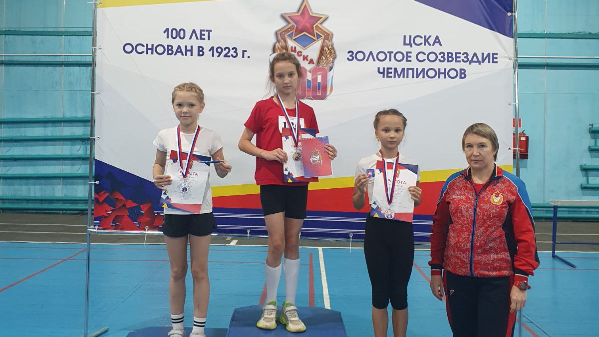 На открытом Первенстве СШ (ОРК) СЦ (г. Чита) филиала ЦСКА/Хабаровск армейские легкоатлеты завоевали 11 медалей