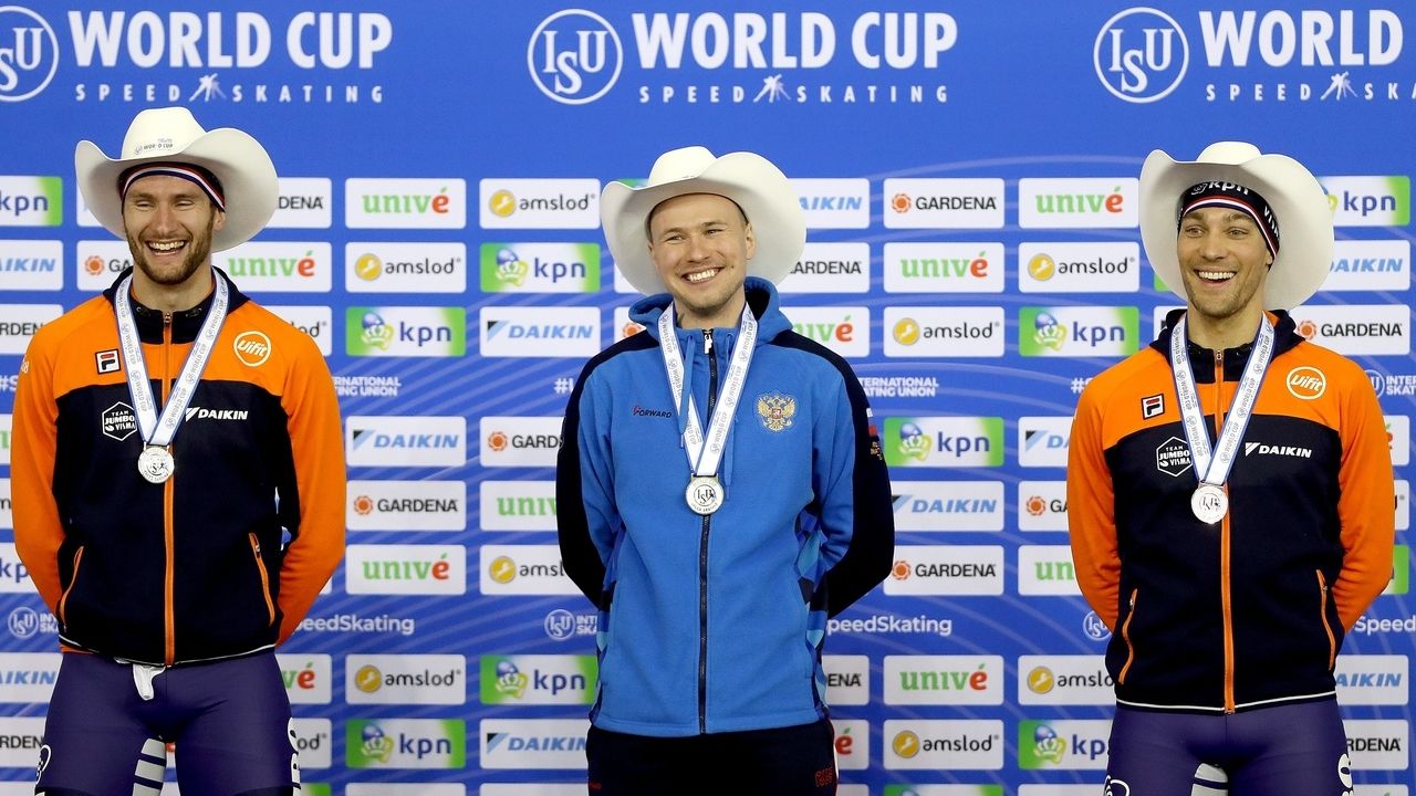 Конькобежцы ЦСКА Павел Кулижников и Руслан Мурашов первенствовали на этапе Кубка мира в Канаде