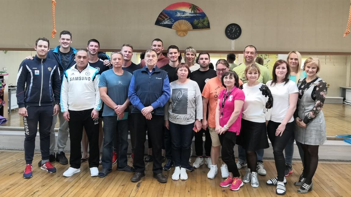 Тренеры СШ (ОРК) г. Вилючинск филиала ЦСКА/Хабаровск прошли тренинг и получили сертификаты