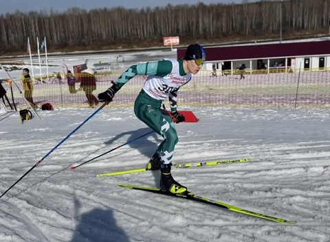 Всероссийские соревнования по лыжным гонкам: успешное выступление армейских спортсменов