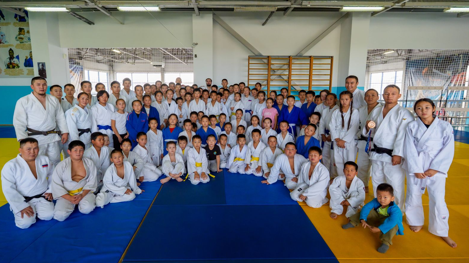 Мастер-классы от именитых армейских спортсменов для обучающихся спортивной школы «ЦСКА-Тыва»