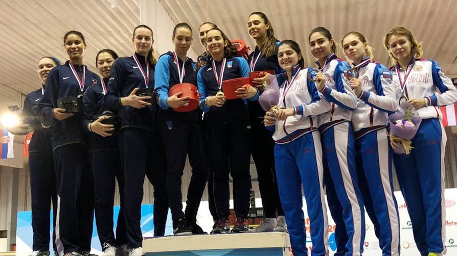 Армейская шпажистка Марина Касаева завоевала «бронзу» на этапе Кубка мира по фехтованию среди юниоров