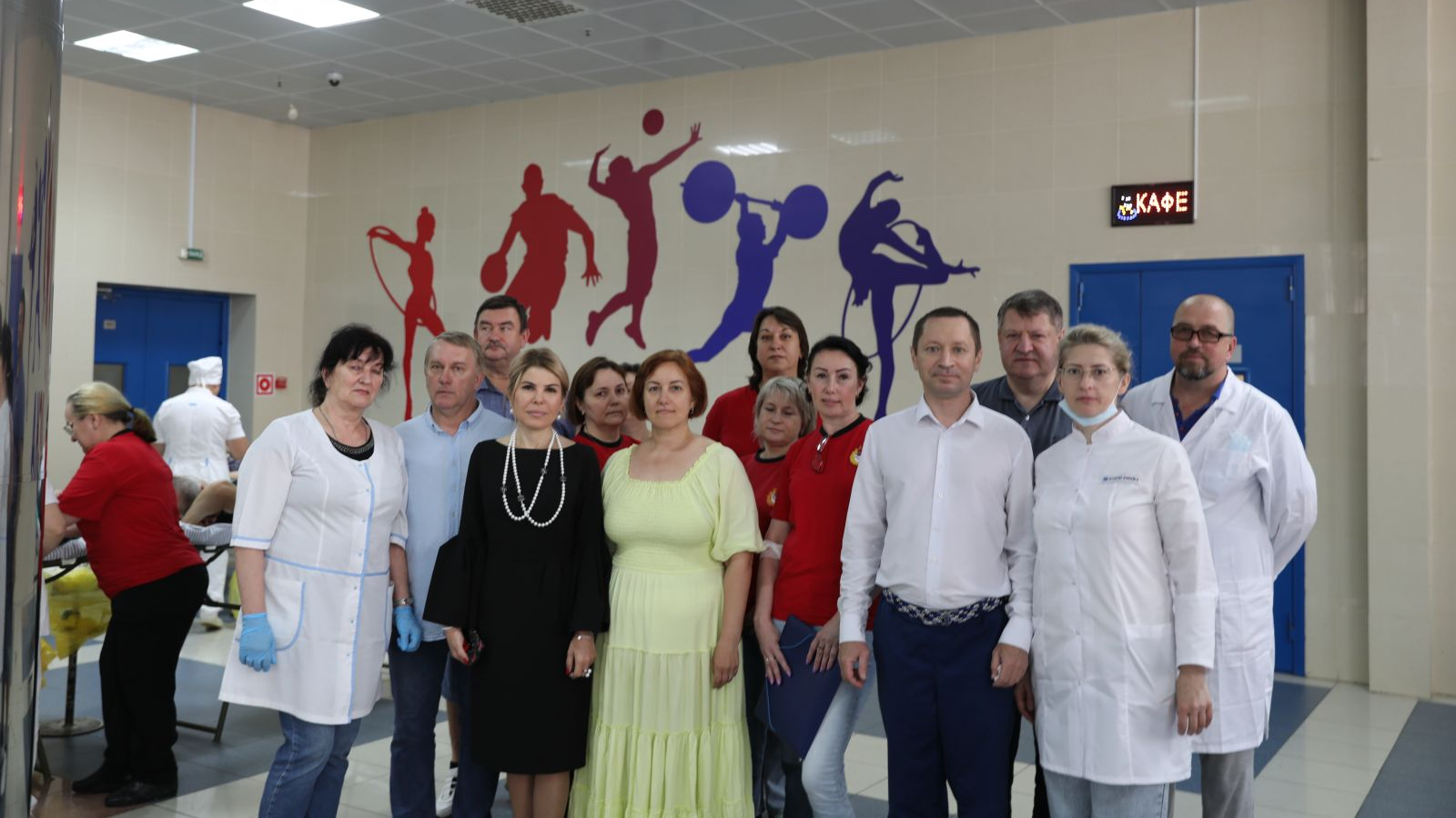 СОТРУДНИКИ ЦСКА СДАЛИ КРОВЬ ДЛЯ РАНЕНЫХ