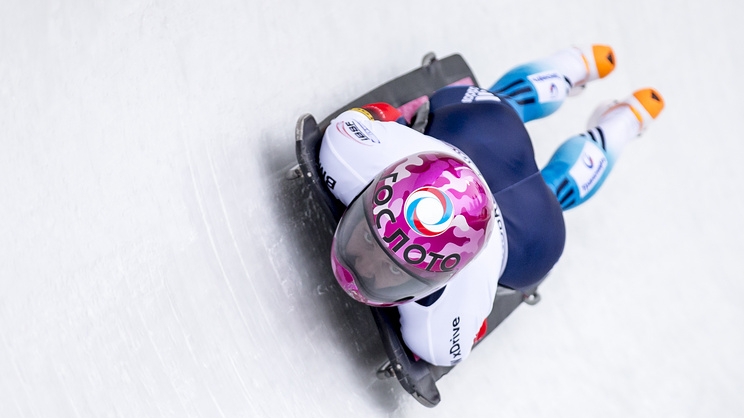 Армейская скелетонистка Елена Никитина возглавляет общий зачёт Кубка мира перед последним этапом