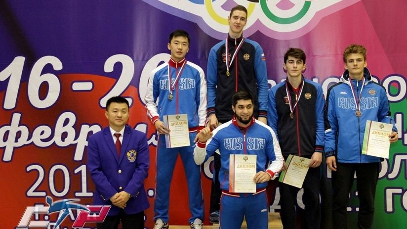 Армеец ЦСКА/Самара Борис Краснов  на юниорском Первенстве России по тхэквондо занял первое место