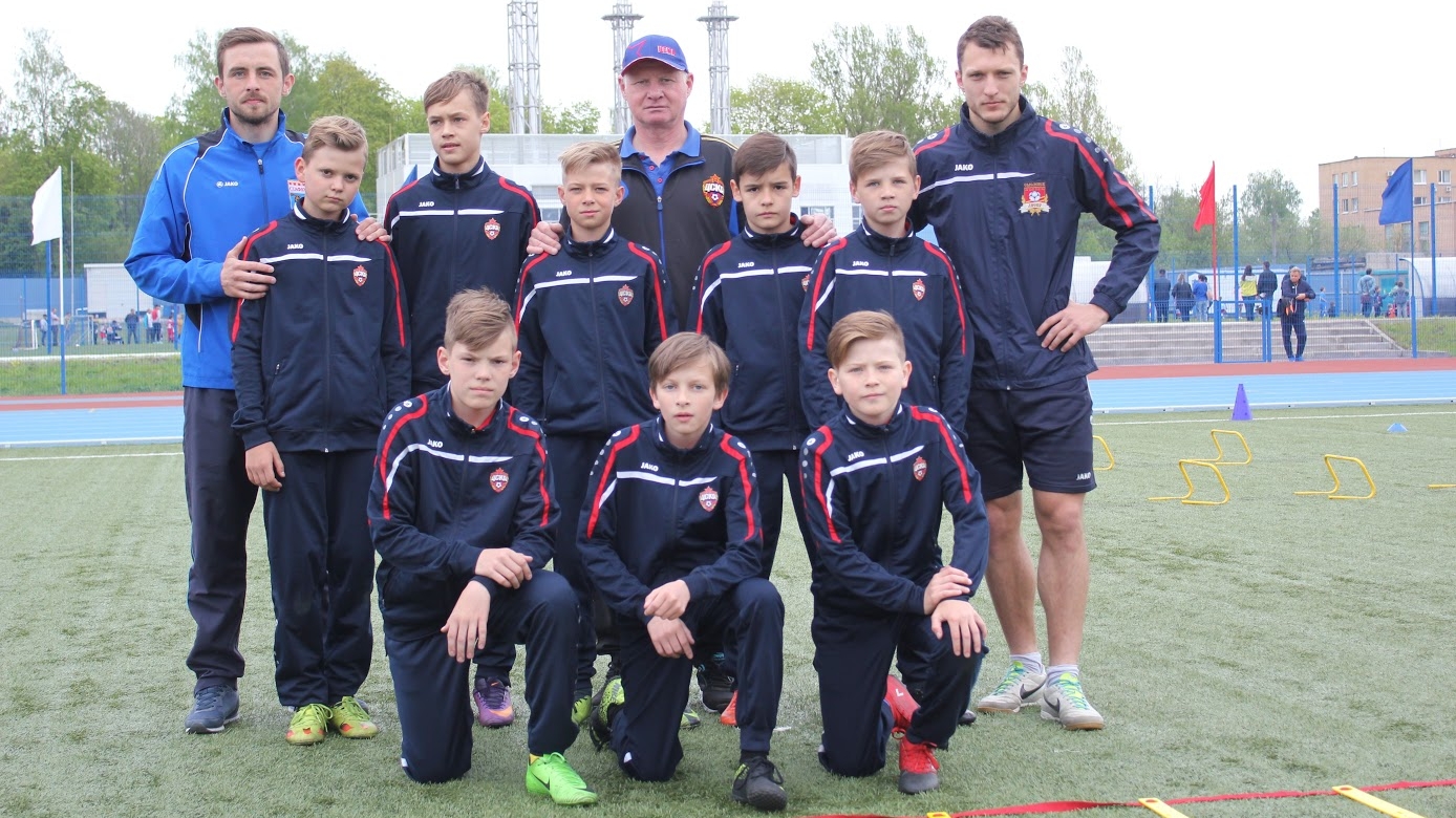 Ученики спортивной школы ЦСКА/Смоленск приняли участие в Дне массового футбола