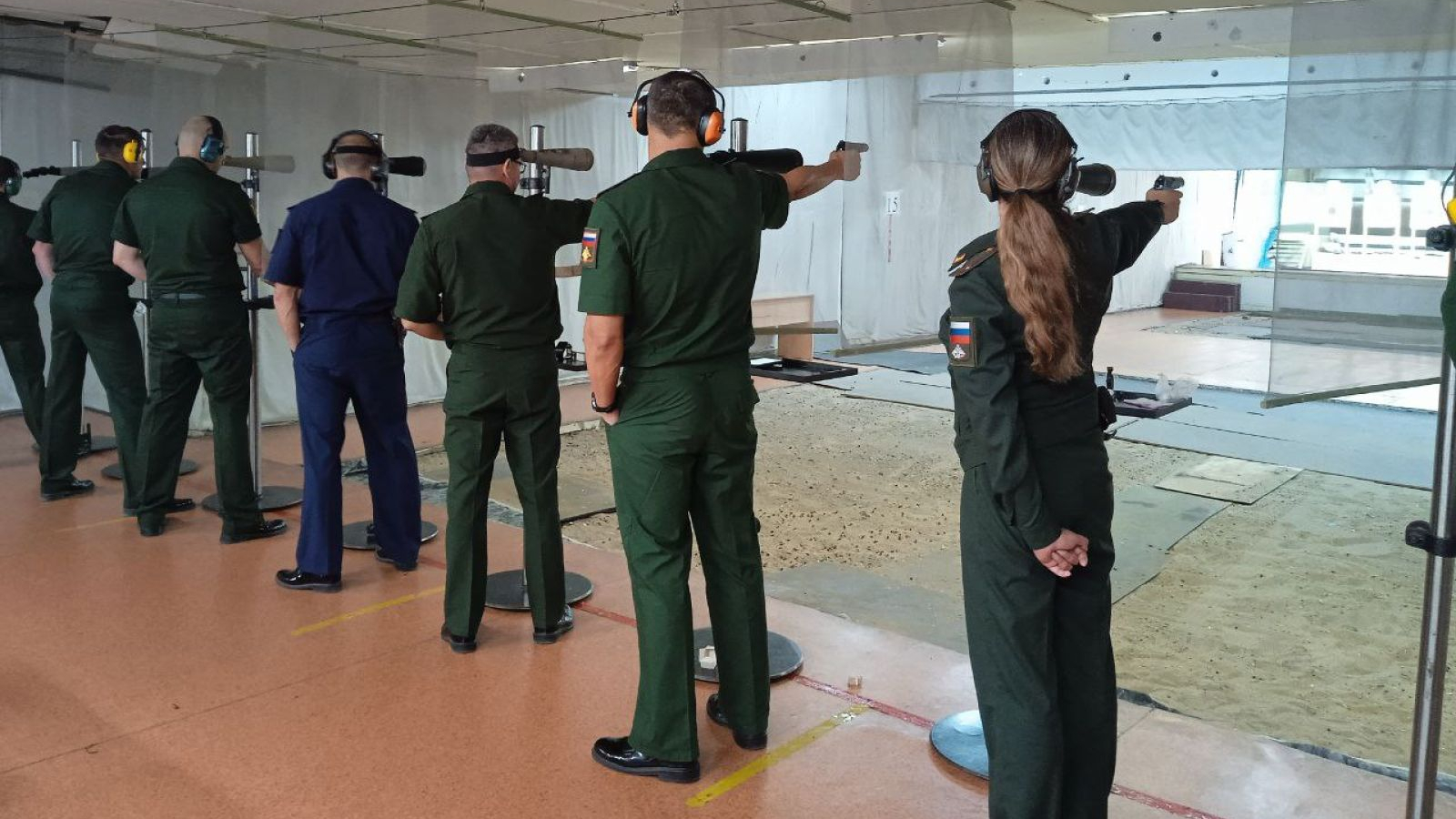 ЧЕМПИОНАТ ЦВО ПО ОФИЦЕРСКОМУ ТРОЕБОРЬЮ СТАРТОВАЛ В САМАРЕ