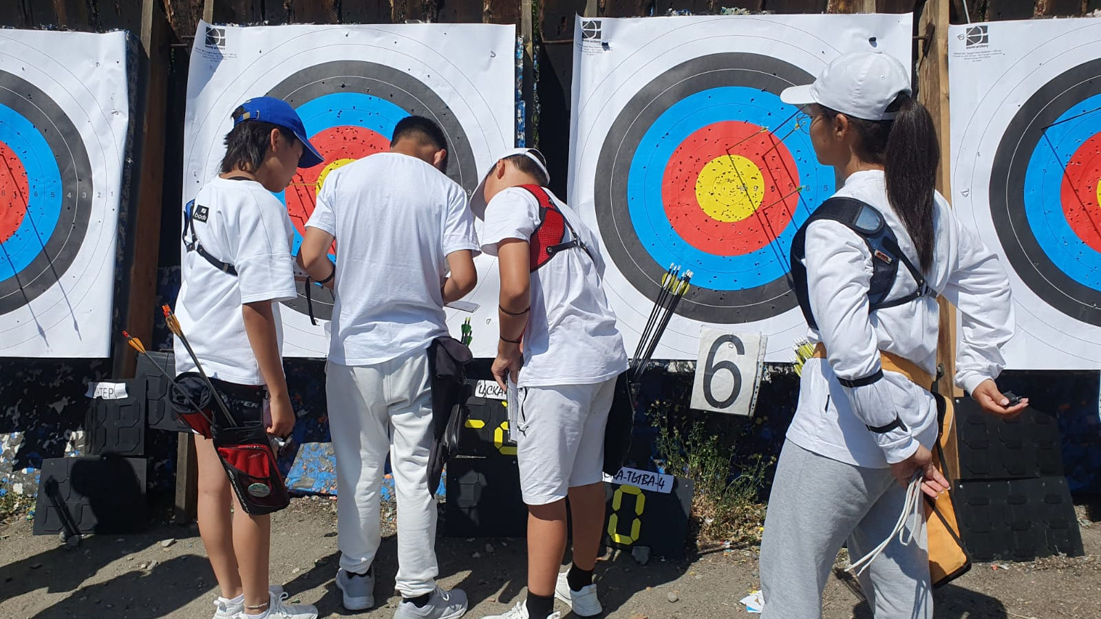 На Первенстве Республики Тыва лучники спортшколы г. Кызыл ЦСКА/Самара завоевали две золотых медали