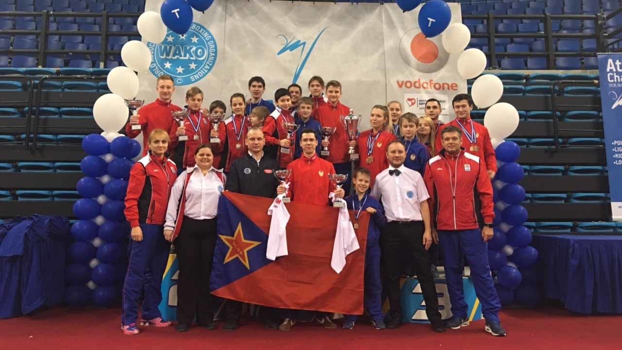 Армейские кикбоксеры вернулись из Афин с победой