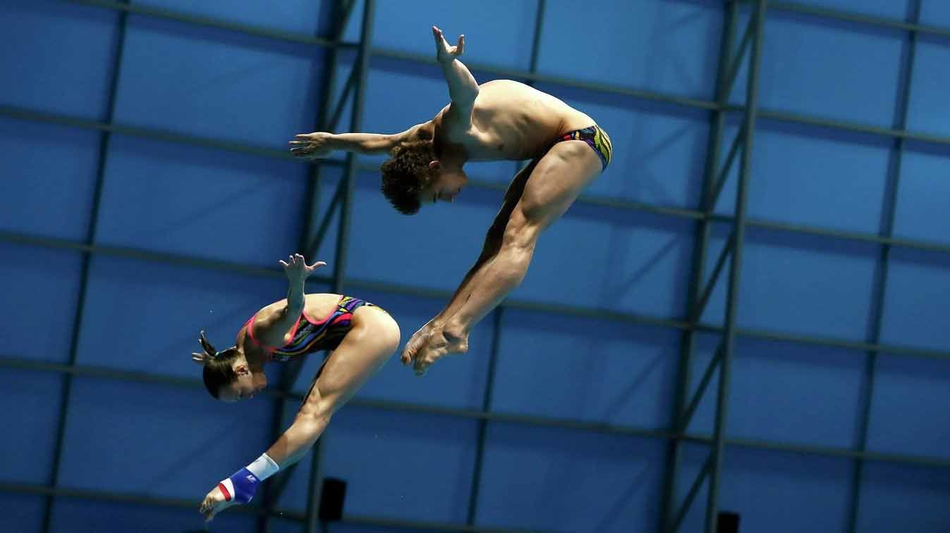 Надежда Бажина завоевала две «бронзы» на чемпионате Европы по водным видам спорта в Лондоне