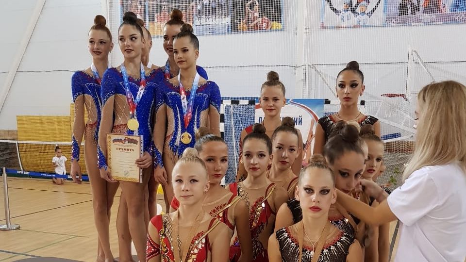 Юные гимнастки филиала ЦСКА г. Геленджик взяли «золото» и «бронзу» Открытого турнира «Лазаревский бриз»