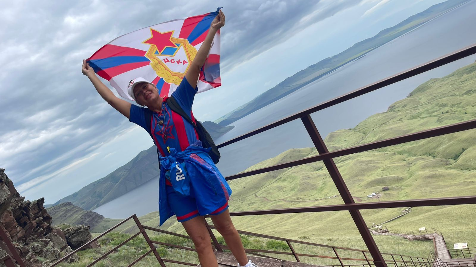 Волейболистки спортивной школы «ЦСКА-Хакасия» посетили заповедник «Оглахты»