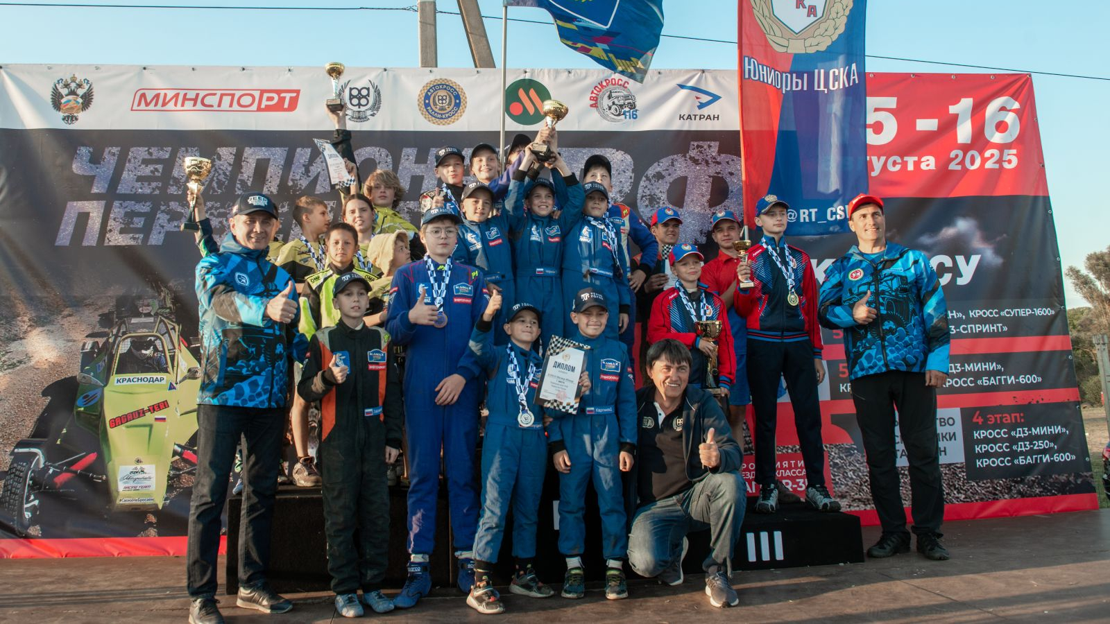Армейские автогонщики завоевали медали на первенствах и чемпионате страны