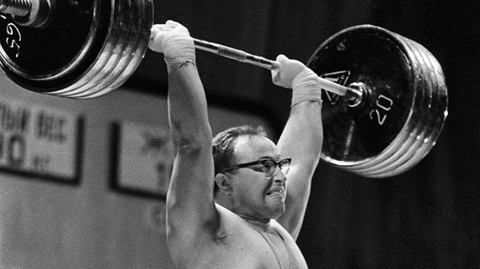 Не стало легендарного тяжелоатлета олимпийского чемпиона Юрия Власова