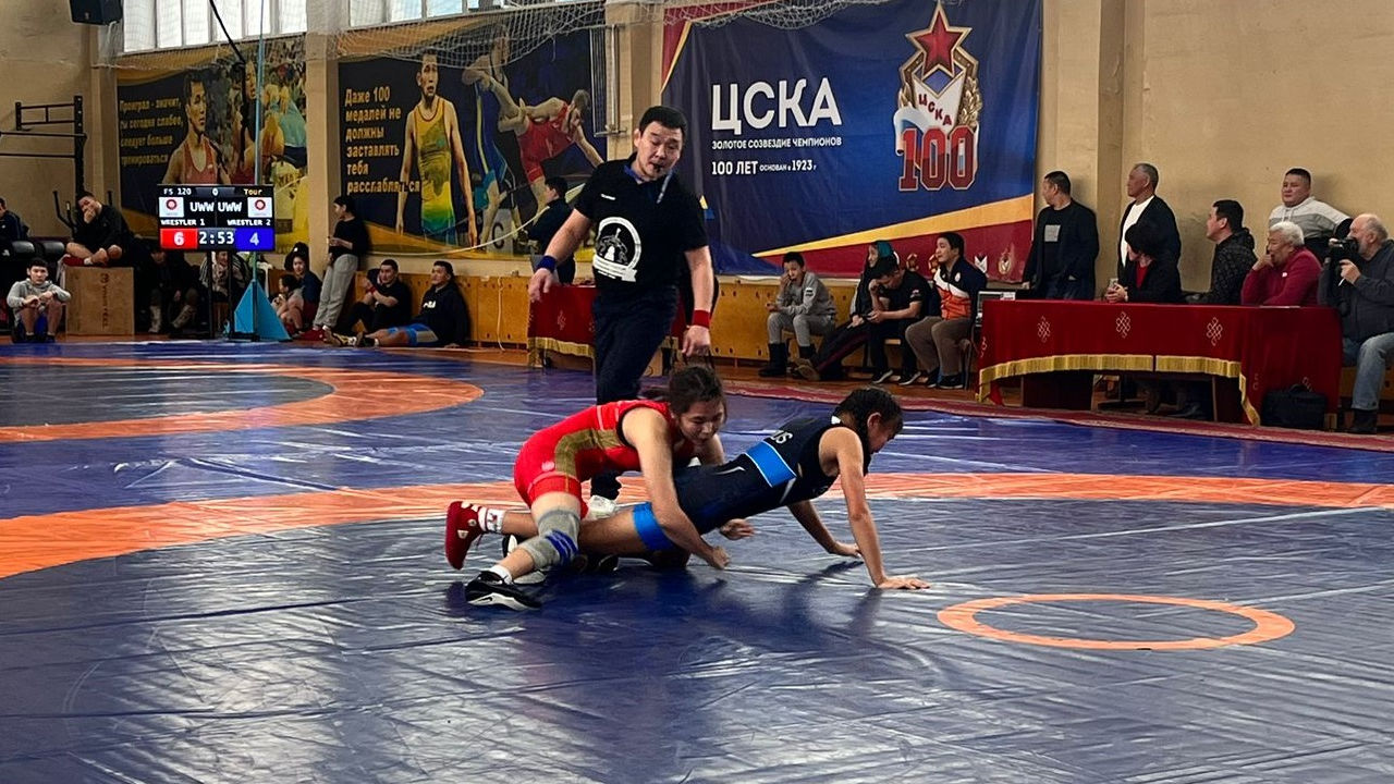 Шесть призовых мест заняли воспитанницы спортшколы «ЦСКА-Тыва» на Первенстве Республики Тыва по спортивной (вольной) борьбе