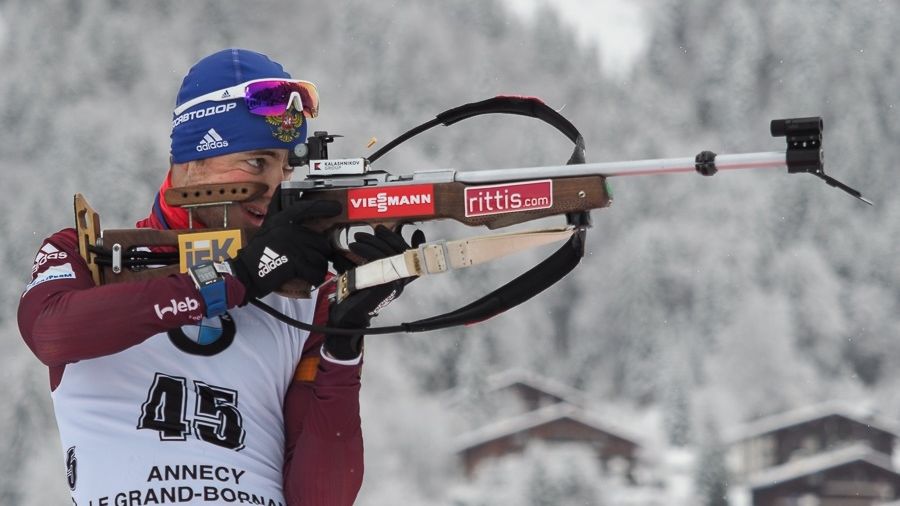 Спортсмен ЦСКА Антон Бабиков выиграл спринт на первом этапе Кубка IBU в Швеции