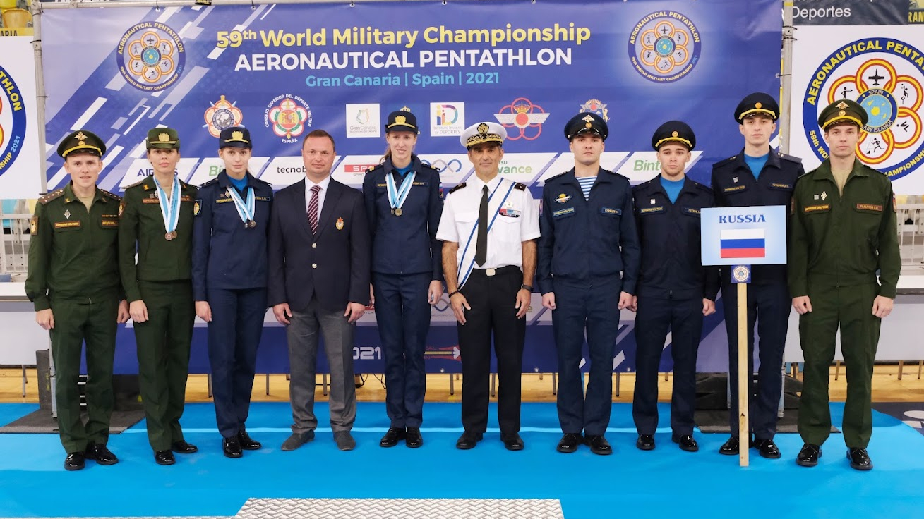 Женская команда ВС РФ стала победителем 59-го чемпионата мира CISM по международному военно-авиационному пятиборью