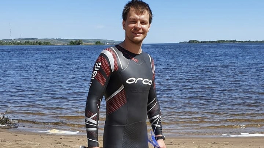 Матвей Елисеев: «Сменил способ передвижения по воде. Жаль шапку забыл но костюм — огонь!»