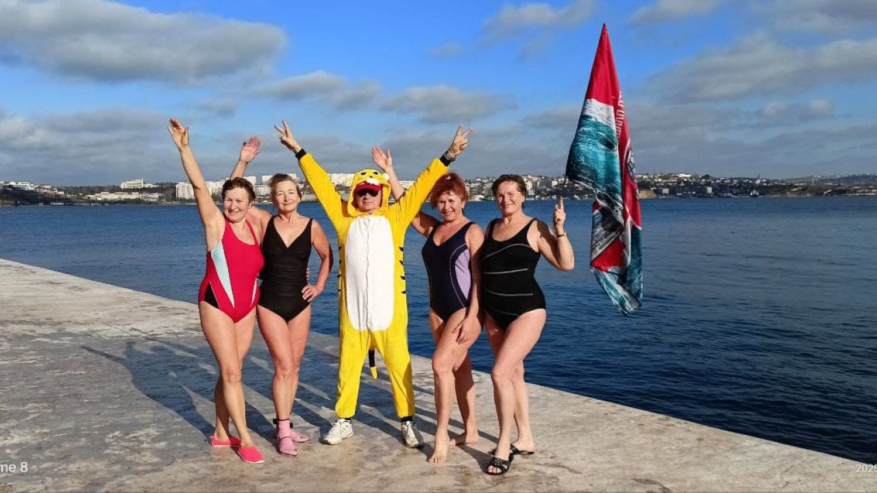 ВЕТЕРАНЫ СПОРТА ЦСКА/СЕВАСТОПОЛЬ ПРИНЯЛИ УЧАСТИЕ В «ЗАБЕГЕ И ЗАПЛЫВЕ ОБЕЩАНИЙ»