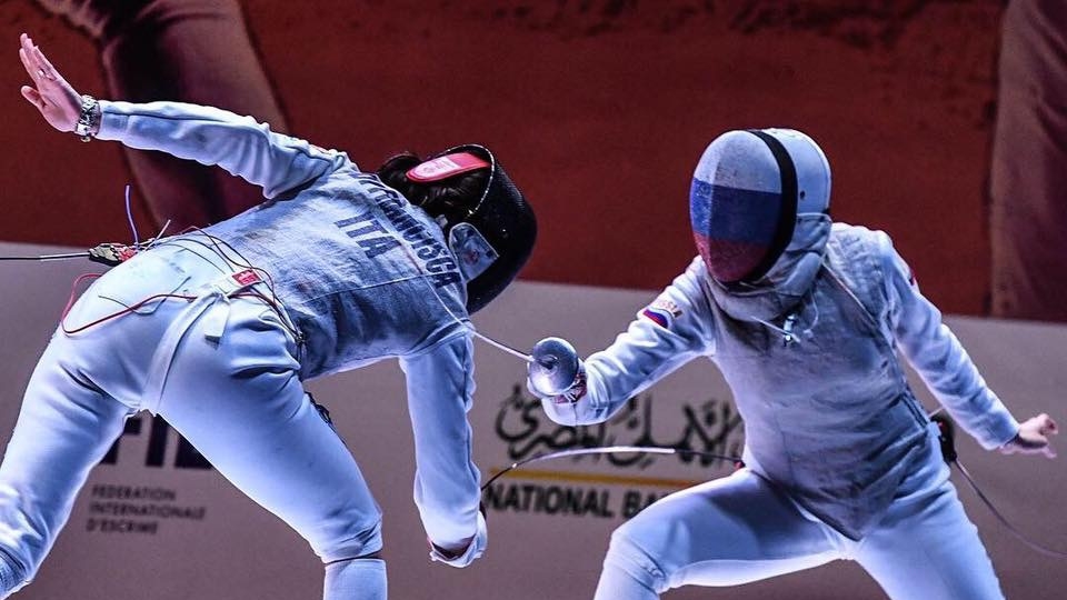 Рапиристки ЦСКА Инна Дериглазова Анастасия Иванова и Аделина Загидуллина - вторые в команде на этапе Кубка мира в Египте