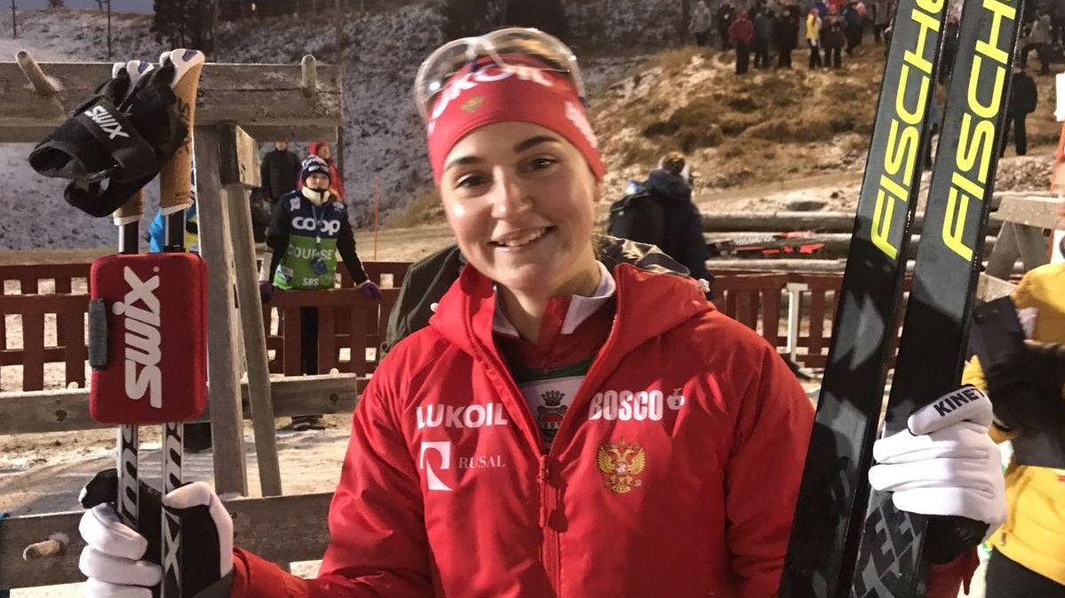 Армейская лыжница Юлия Белорукова выиграла спринт на первом этапе Кубка мира в Финляндии