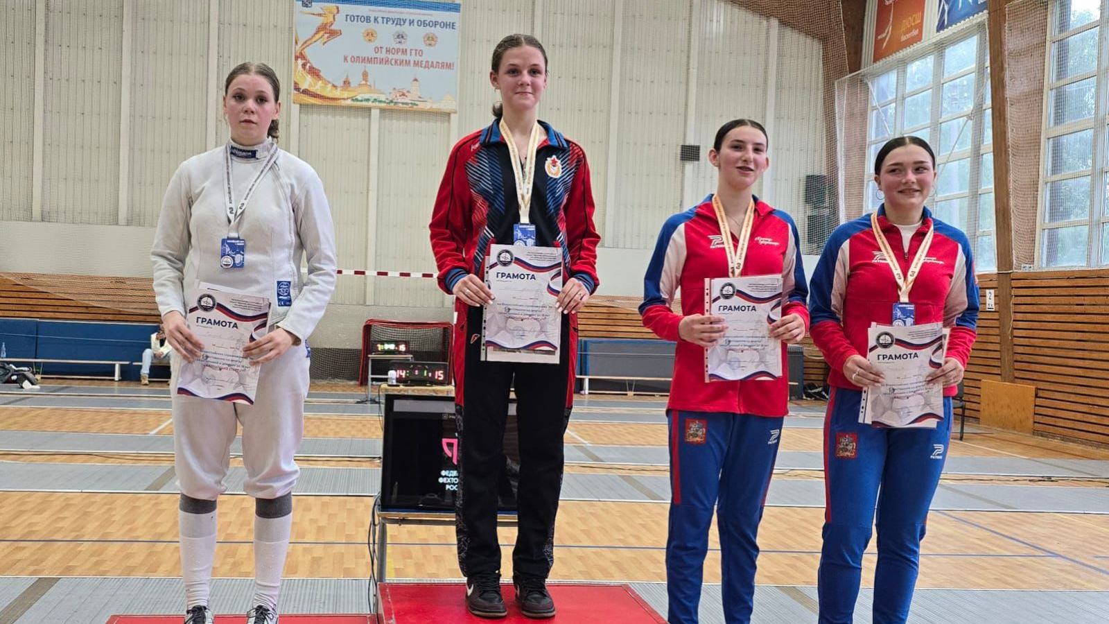 Спортсменка СШОР ЦСКА Валентина Шульга заняла первое место на турнире по фехтованию