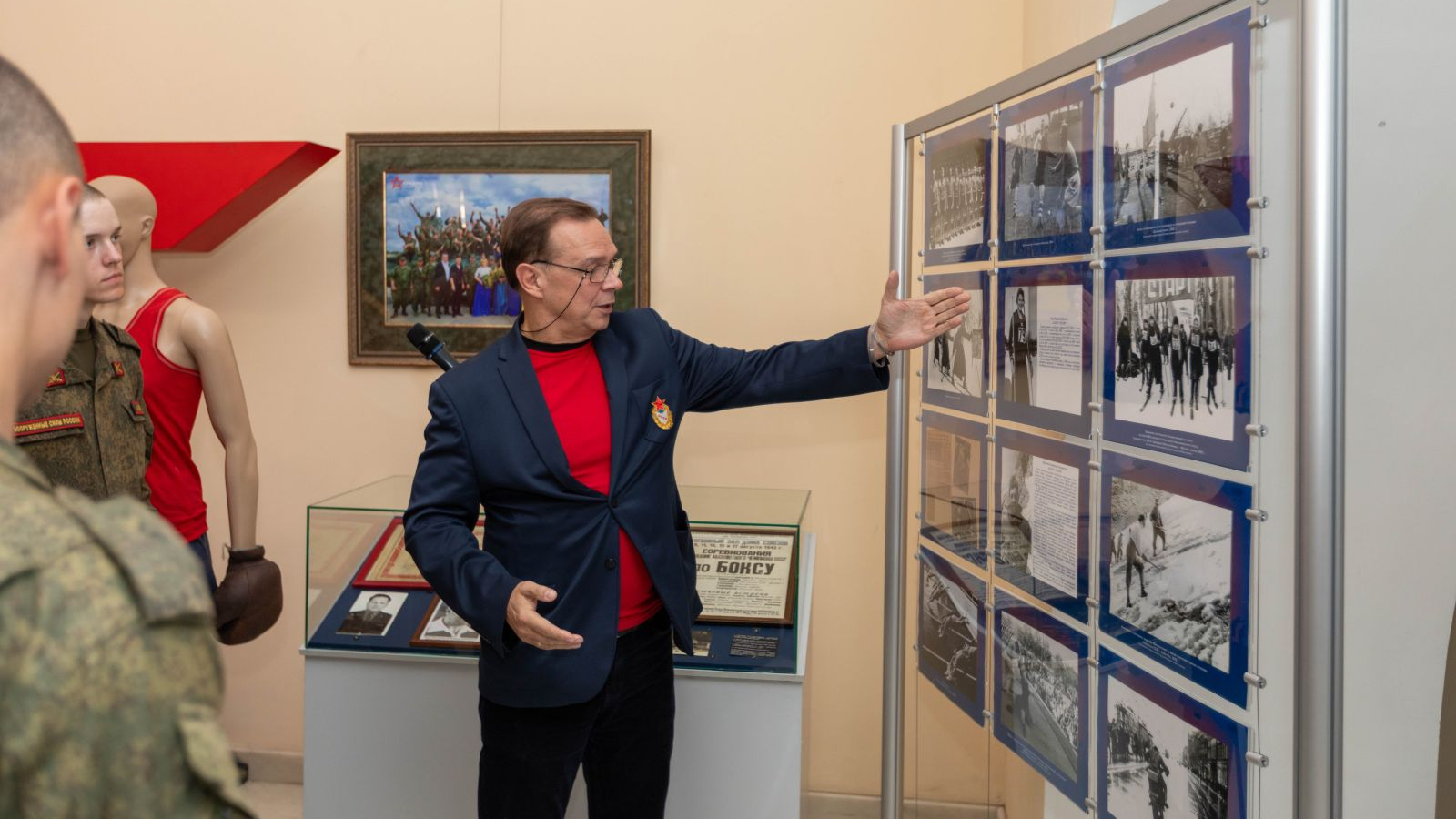 В Центральном доме Российской Армии имени М.В. Фрунзе состоялось торжественное открытие выставки ЦСКА, посвященной спортивным событиям времён Великой Отечественной войны