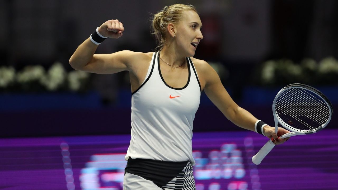 Елена Веснина (ЦСКА) уступила во втором раунде теннисного турнира WTA в Дохе