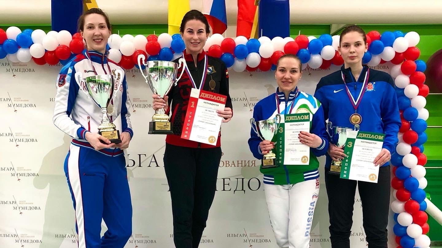 Рапиристка армейского Клуба Инна Дериглазова первенствовала на Всероссийских соревнованиях в Новогорске еще четверо армейцев стали призерами